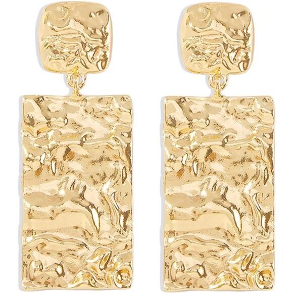 Flower Floral Stud Earrings – Lightweight Petal Dangle, Elegant & Trendy - Picture 3 of 5